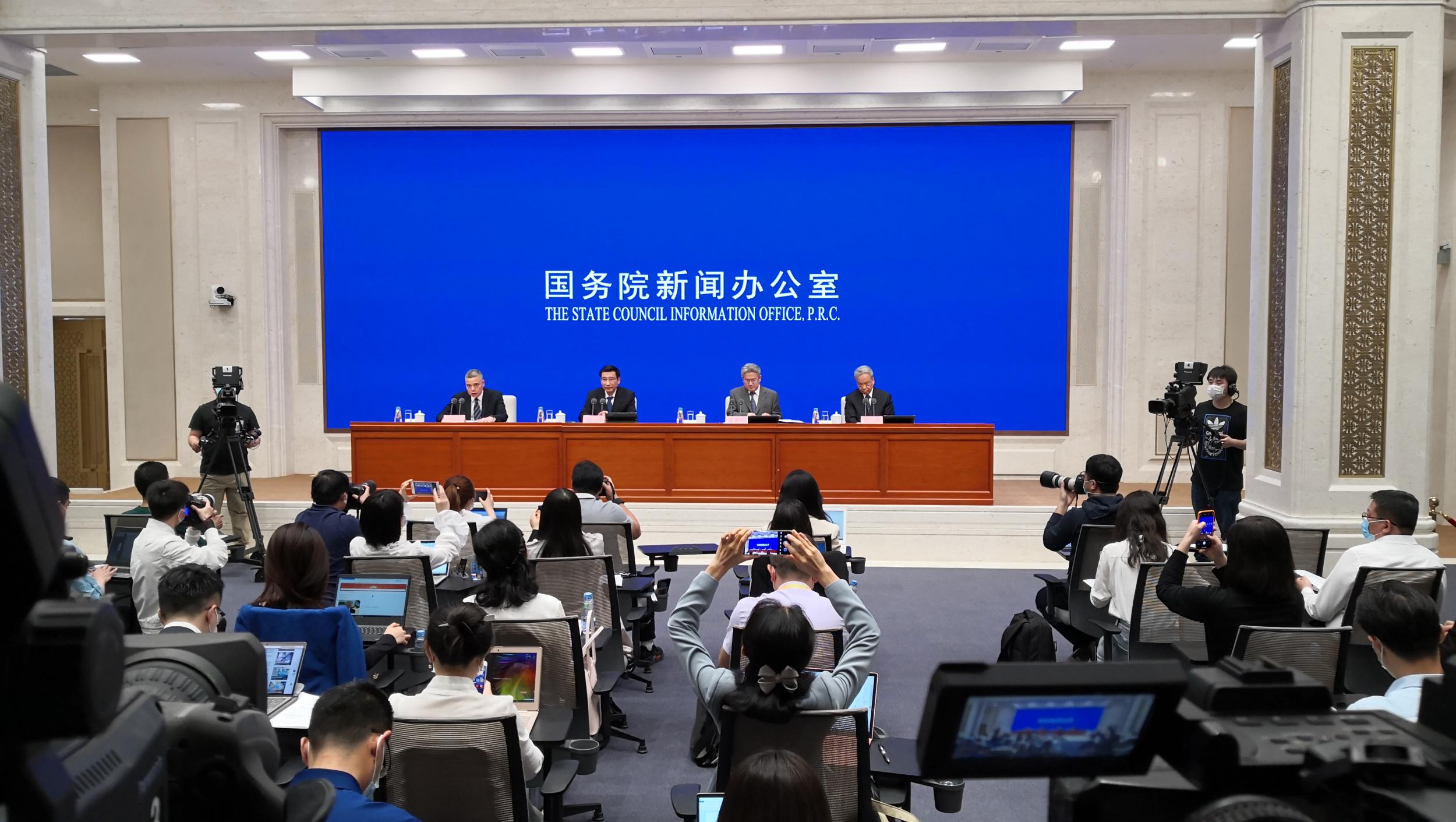 股市资讯官网_今日大盘行情分析+热门牛股推荐_股民必看的投资指南安徽：固定资产投资项目审批“一件事” 按下项目落地“加速键”