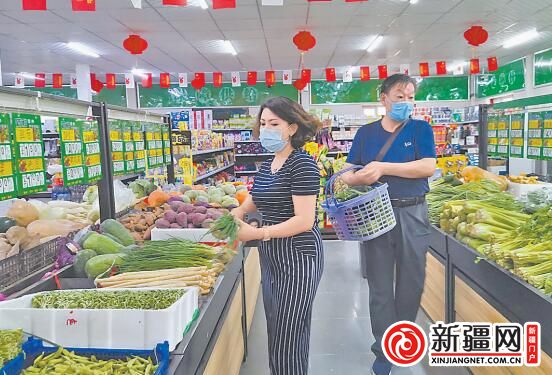 【走向我们的小康生活】社区蔬菜直销点“变身记”